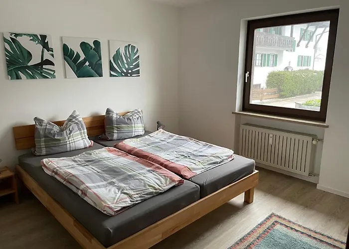 Grosszuegiges Domizil, 90qm, Mit Terrasse, Garten, Infrarotkabine Und Garage Lejlighed Marquartstein